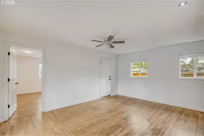 6706 SE 69th Ave, Portland, OR 97206 - Photo 13