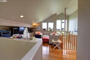 500 Farrell Ct, Seaside, OR 97138 - Photo 23