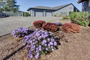 500 Farrell Ct, Seaside, OR 97138 - Photo 37