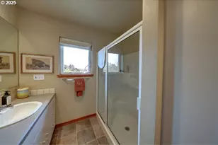 500 Farrell Ct, Seaside, OR 97138 - Photo 15