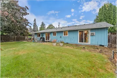 4264 SE Cedar St, Hillsboro, OR 97123 - Photo 35