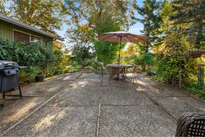 225 Allendale Ct, Saint Helens, OR 97051 - Photo 19
