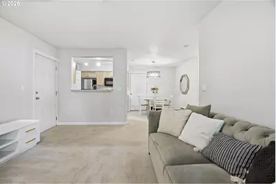 760 NW 185th Ave #105, Beaverton, OR 97006 - Photo 5