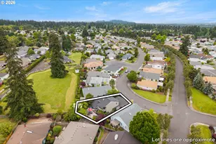 15702 NE Summerplace Dr, Portland, OR 97230 - Photo 33