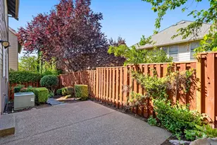 12847 NW Bayonne Ln, Portland, OR 97229 - Photo 37