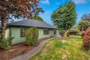 33726 Lake Front Dr, Warrenton, OR 97146 - Photo 35