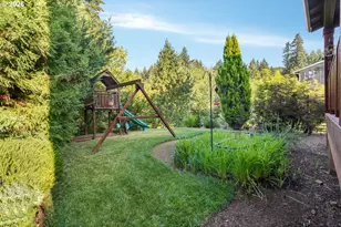 8034 SW 195th Ave, Beaverton, OR 97007 - Photo 27