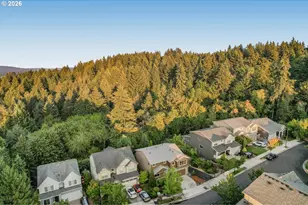 8034 SW 195th Ave, Beaverton, OR 97007 - Photo 33