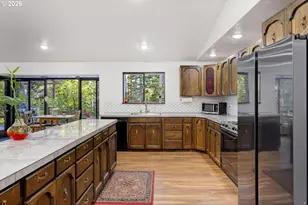 29013 NE 33rd St, Camas, WA 98607 - Photo 11