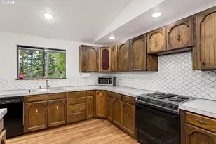 29013 NE 33rd St, Camas, WA 98607 - Photo 13