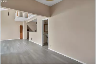 801 NW Coast St #2, Newport, OR 97365 - Photo 21