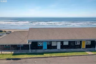 801 NW Coast St, Newport, OR 97365 - Photo 9