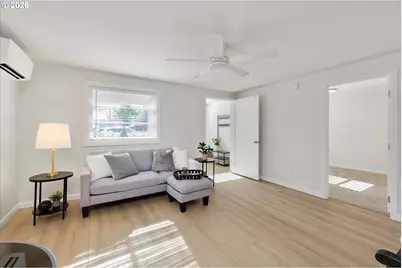 18149 SE Pine St, Portland, OR 97233 - Photo 9