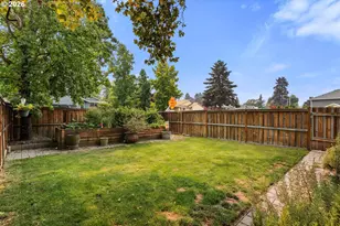 446 SE 68th Ave, Hillsboro, OR 97123 - Photo 31