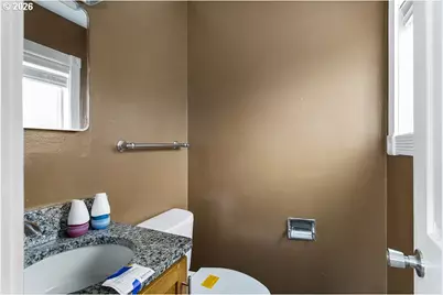 3025 Maple St, Longview, WA 98632 - Photo 17