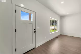 301 Cap Ave, Winlock, WA 98596 - Photo 3