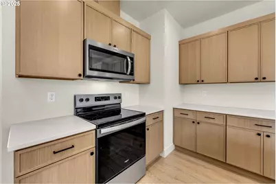 301 Cap Ave, Winlock, WA 98596 - Photo 15