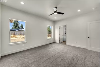 301 Cap Ave, Winlock, WA 98596 - Photo 23