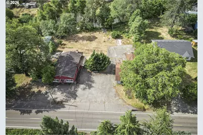 8622 E Evans Creek Rd, Rogue River, OR 97537 - Photo 5