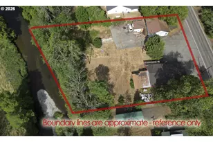 8622 E Evans Creek Rd, Rogue River, OR 97537 - Photo 15