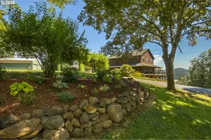 2653 NW High Heaven Rd, McMinnville, OR 97128 - Photo 5