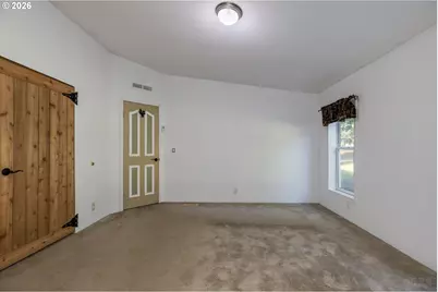 32580 Tide Creek Rd, Deer Island, OR 97054 - Photo 9