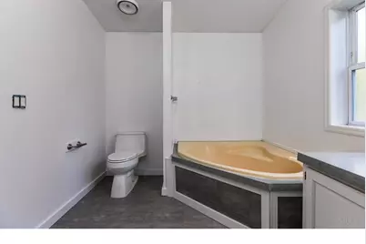 32580 Tide Creek Rd, Deer Island, OR 97054 - Photo 13