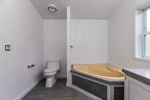 32580 Tide Creek Rd, Deer Island, OR 97054 - Photo 13