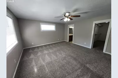 573 E 13th Pl, Lafayette, OR 97127 - Photo 13