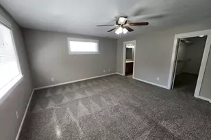 573 E 13th Pl, Lafayette, OR 97127 - Photo 13