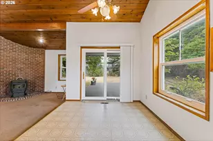 2460 S Dogwood St, Cornelius, OR 97113 - Photo 9