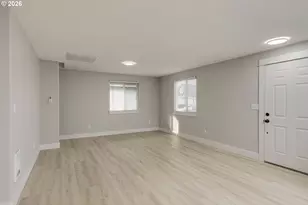 601 W 1st St, Newberg, OR 97132 - Photo 13