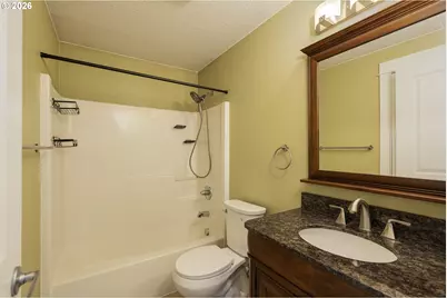 601 W 1st St #13, Newberg, OR 97132 - Photo 17