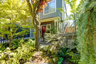 502 NE Knott St, Portland, OR 97212 - Photo 3