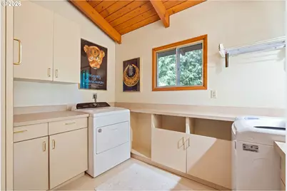 15300 SE Minerva Rd, Milwaukie, OR 97267 - Photo 13