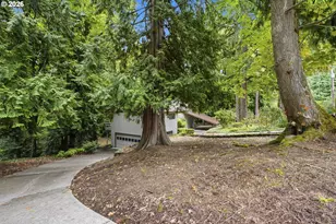 15300 SE Minerva Rd, Milwaukie, OR 97267 - Photo 43