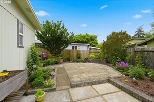 1475 Green Acres Rd, Eugene, OR 97408 - Photo 25