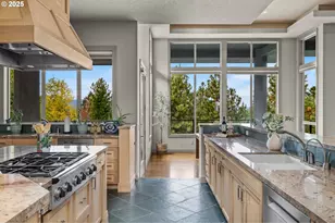 3155 NW Metke Pl, Bend, OR 97703 - Photo 13