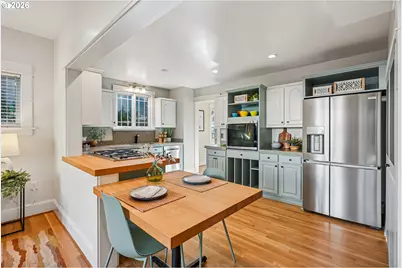 3033 NE Schuyler St, Portland, OR 97212 - Photo 15