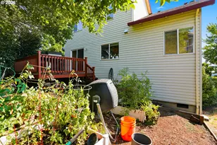 5574 NW Deerfield Way, Portland, OR 97229 - Photo 37