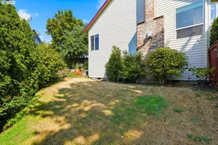 5574 NW Deerfield Way, Portland, OR 97229 - Photo 35