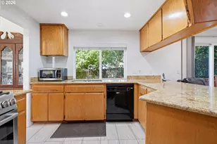 5574 NW Deerfield Way, Portland, OR 97229 - Photo 13