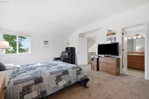 5574 NW Deerfield Way, Portland, OR 97229 - Photo 17