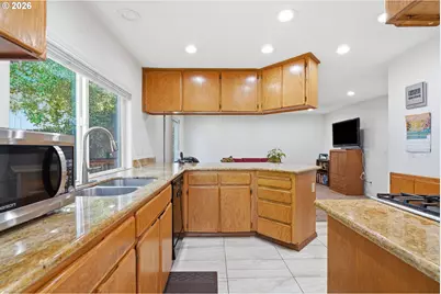 5574 NW Deerfield Way, Portland, OR 97229 - Photo 11