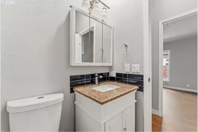 8300 NE Quatama St #159, Beaverton, OR 97006 - Photo 37