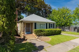 744 NW 17th St, Corvallis, OR 97330 - Photo 3