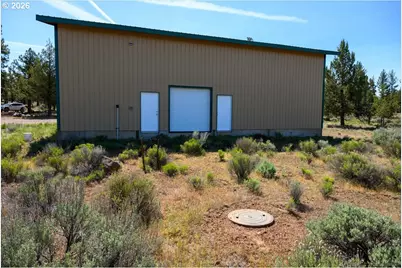 69375 Lake Dr, Sisters, OR 97759 - Photo 39