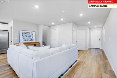 2219 Sawtelle Dr, Woodburn, OR 97071 - Photo 3