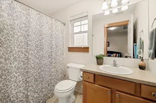 301 W Main St, Hillsboro, OR 97123 - Photo 27