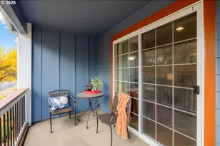 301 W Main St, Hillsboro, OR 97123 - Photo 37